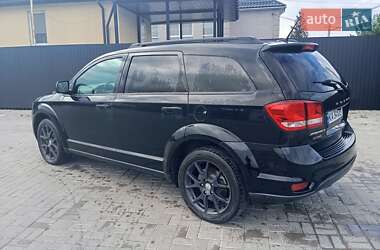 Позашляховик / Кросовер Dodge Journey 2015 в  фото 10 Позашляховик / Кросовер Dodge Journey 2015 в