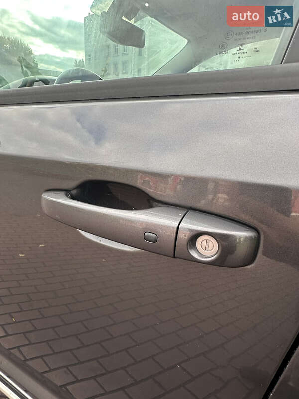 Внедорожник / Кроссовер Dodge Journey 2016 в Днепре фото 42 Внедорожник / Кроссовер Dodge Journey 2016 в Днепре