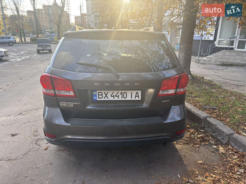 Внедорожник / Кроссовер Dodge Journey 2015 в Хмельницком