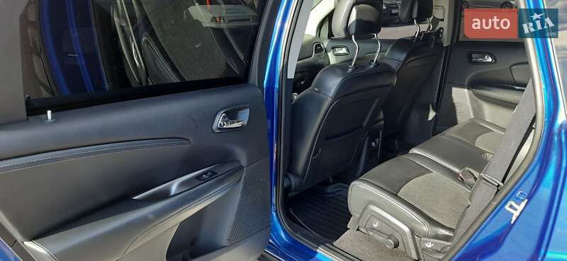 Позашляховик / Кросовер Dodge Journey 2014 в Ірпені