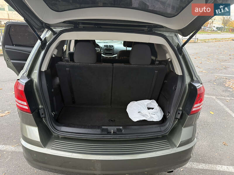 Позашляховик / Кросовер Dodge Journey 2017 в Броварах фото 16 Позашляховик / Кросовер Dodge Journey 2017 в Броварах