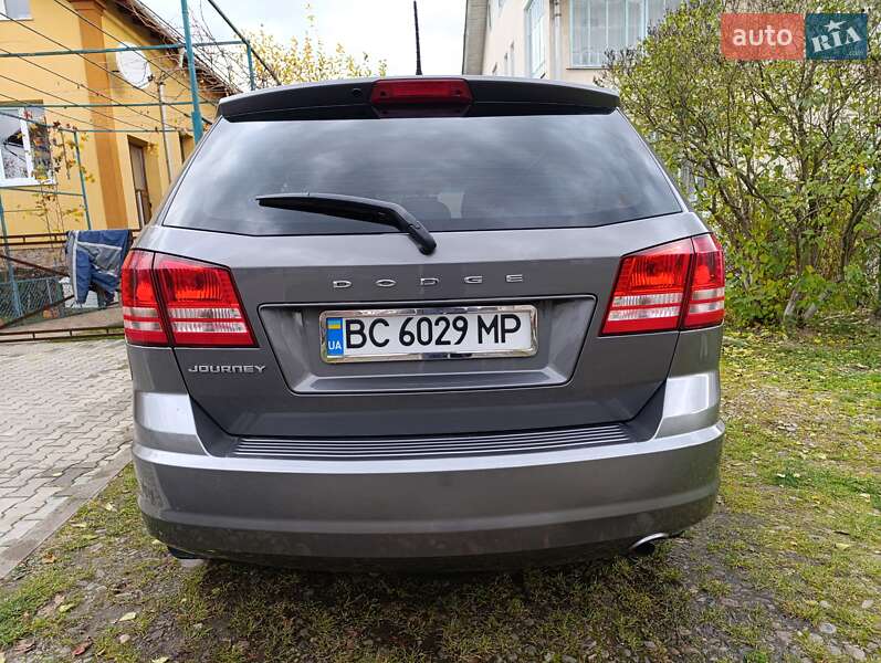 Позашляховик / Кросовер Dodge Journey 2012 в Моршині