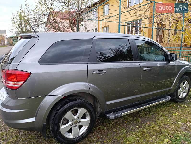 Позашляховик / Кросовер Dodge Journey 2012 в Моршині
