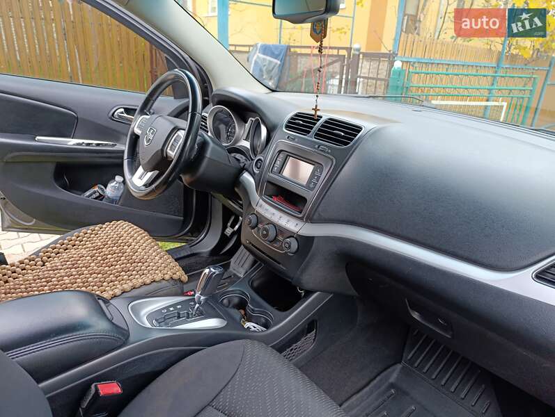 Позашляховик / Кросовер Dodge Journey 2012 в Моршині