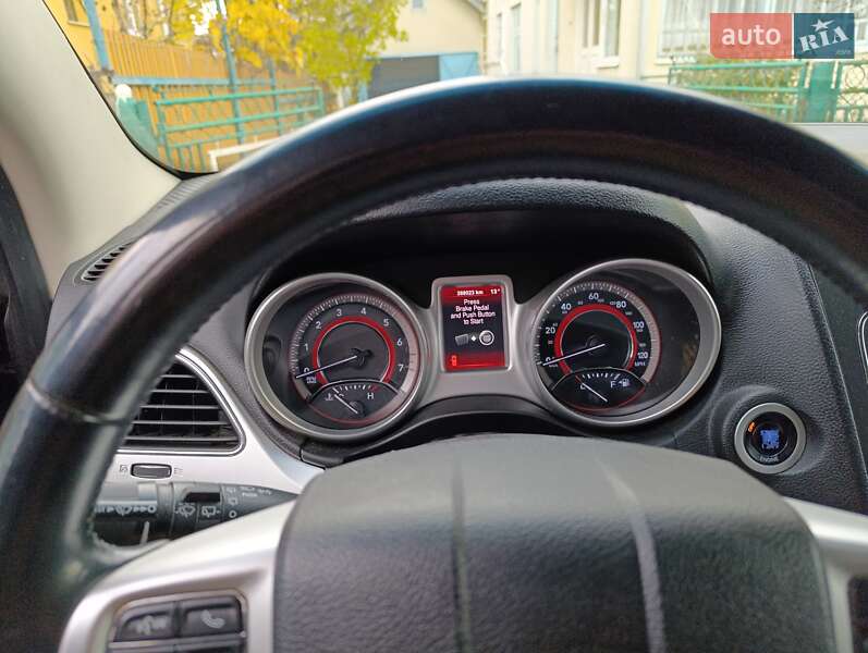 Позашляховик / Кросовер Dodge Journey 2012 в Моршині