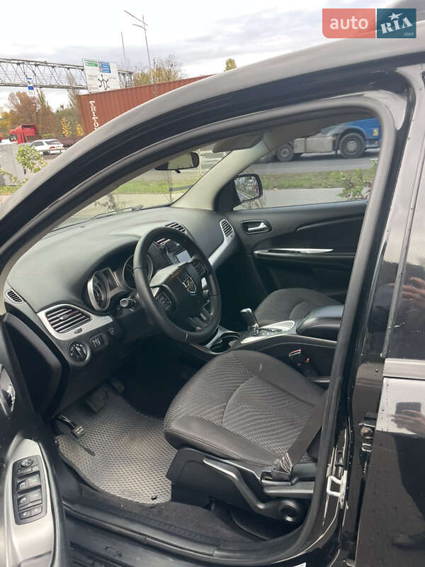 Внедорожник / Кроссовер Dodge Journey 2017 в Киеве