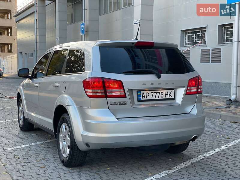 Внедорожник / Кроссовер Dodge Journey 2011 в Запорожье фото 6 Внедорожник / Кроссовер Dodge Journey 2011 в Запорожье