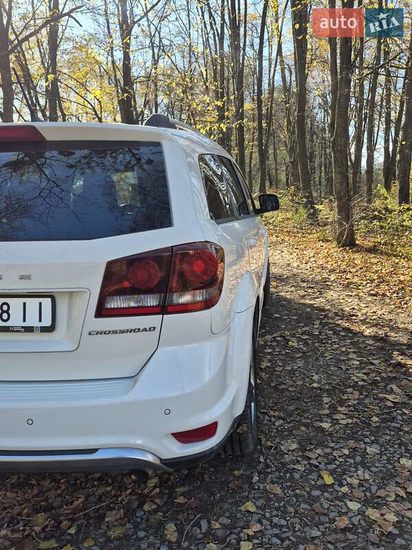 Внедорожник / Кроссовер Dodge Journey 2016 в Ивано-Франковске