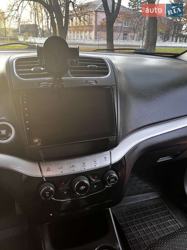 Внедорожник / Кроссовер Dodge Journey 2015 в Виннице фото 25 Внедорожник / Кроссовер Dodge Journey 2015 в Виннице