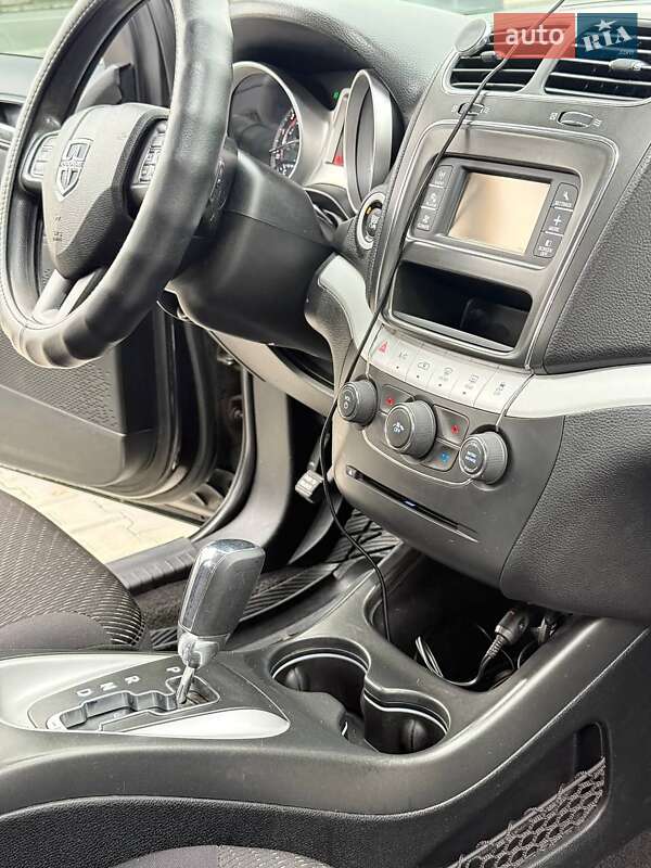 Позашляховик / Кросовер Dodge Journey 2014 в Могилів-Подільському