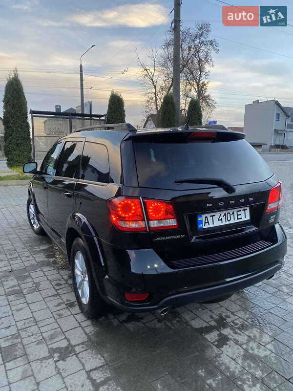 Позашляховик / Кросовер Dodge Journey 2014 в Івано-Франківську