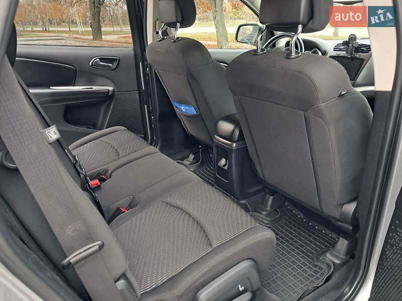 Внедорожник / Кроссовер Dodge Journey 2016 в Запорожье