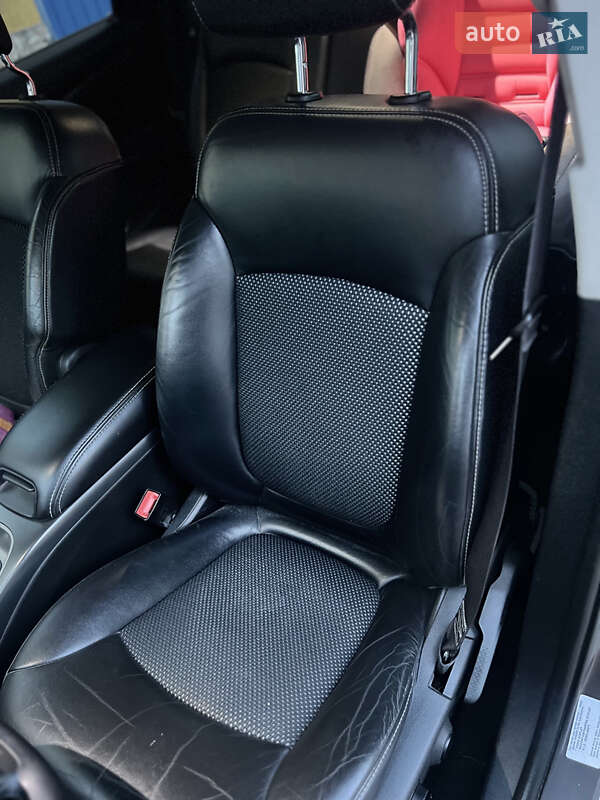 Позашляховик / Кросовер Dodge Journey 2017 в Мукачевому