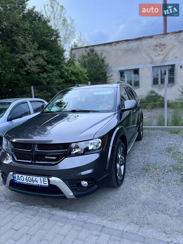 Позашляховик / Кросовер Dodge Journey 2017 в Мукачевому