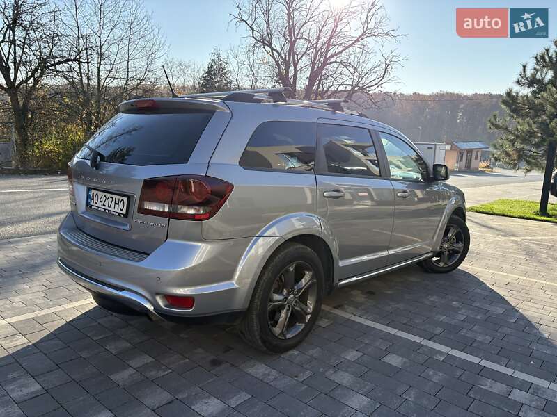 Внедорожник / Кроссовер Dodge Journey 2017 в Ужгороде