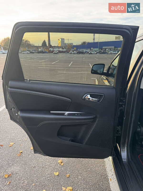 Позашляховик / Кросовер Dodge Journey 2016 в Житомирі