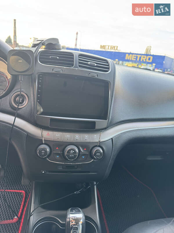 Позашляховик / Кросовер Dodge Journey 2016 в Житомирі