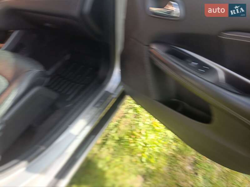 Внедорожник / Кроссовер Dodge Journey 2019 в Львове