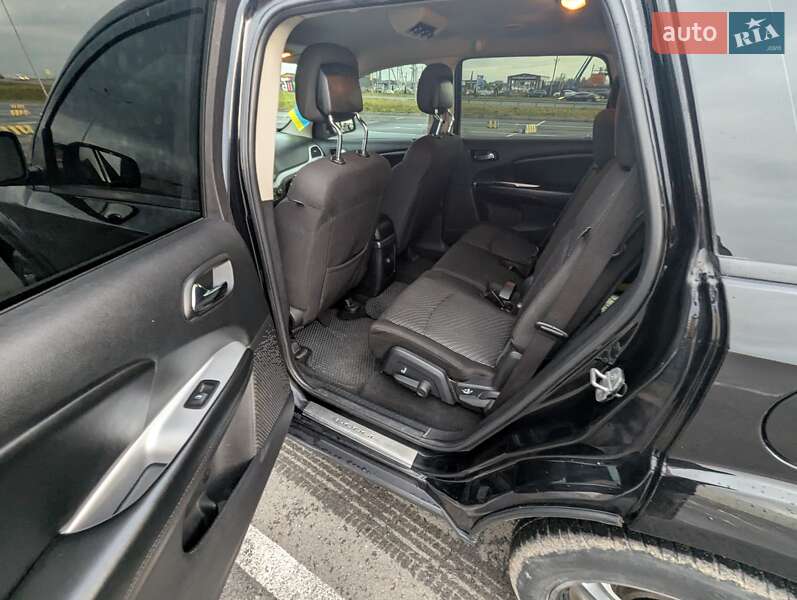 Внедорожник / Кроссовер Dodge Journey 2014 в Львове