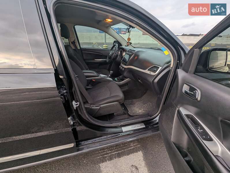 Внедорожник / Кроссовер Dodge Journey 2014 в Львове