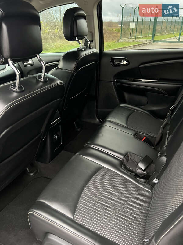 Позашляховик / Кросовер Dodge Journey 2018 в Броварах