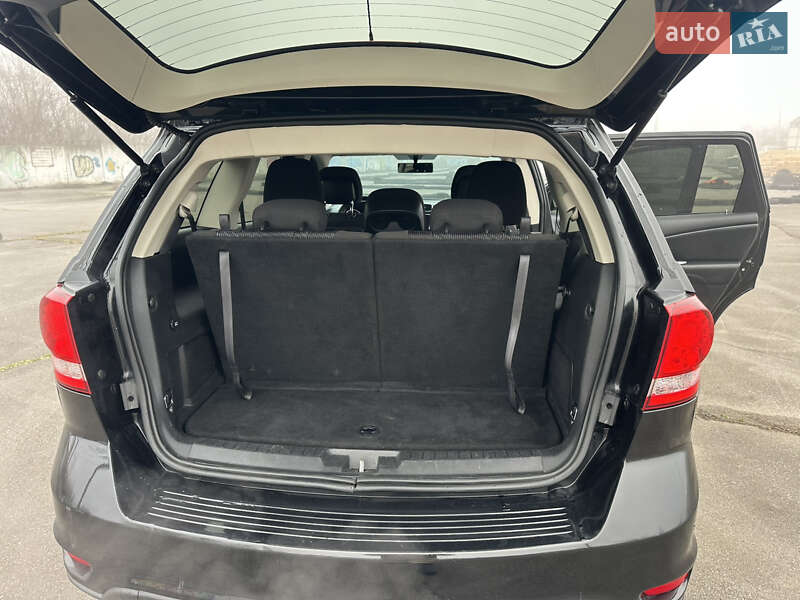 Позашляховик / Кросовер Dodge Journey 2015 в Хмельницькому фото 21 Позашляховик / Кросовер Dodge Journey 2015 в Хмельницькому