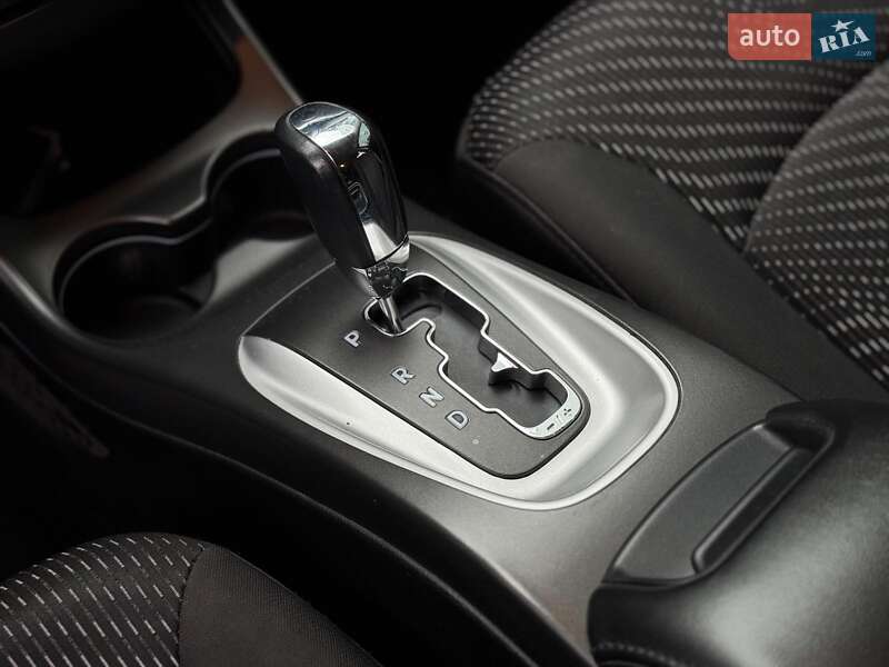 Внедорожник / Кроссовер Dodge Journey 2017 в Киеве фото 23 Внедорожник / Кроссовер Dodge Journey 2017 в Киеве