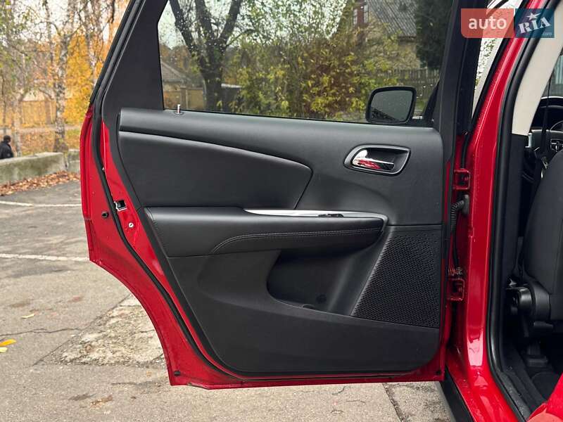 Внедорожник / Кроссовер Dodge Journey 2017 в Киеве фото 34 Внедорожник / Кроссовер Dodge Journey 2017 в Киеве