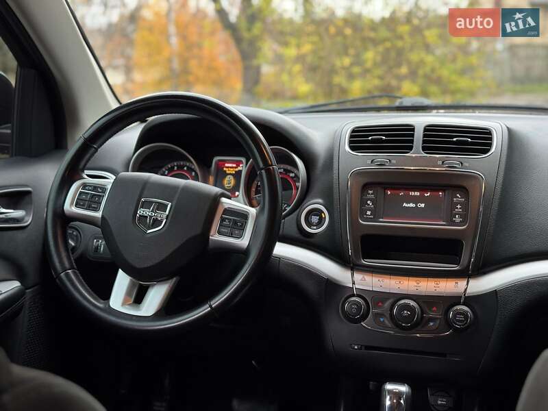 Внедорожник / Кроссовер Dodge Journey 2017 в Киеве фото 39 Внедорожник / Кроссовер Dodge Journey 2017 в Киеве