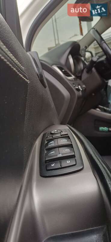 Внедорожник / Кроссовер Dodge Journey 2015 в Киеве фото 8 Внедорожник / Кроссовер Dodge Journey 2015 в Киеве