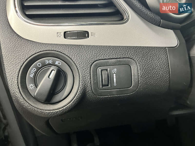 Внедорожник / Кроссовер Dodge Journey 2020 в Василькове фото 41 Внедорожник / Кроссовер Dodge Journey 2020 в Василькове