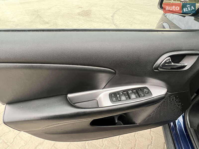 Внедорожник / Кроссовер Dodge Journey 2016 в Львове