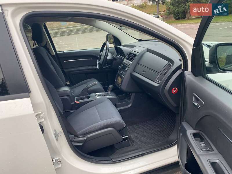 Позашляховик / Кросовер Dodge Journey 2010 в Рівному