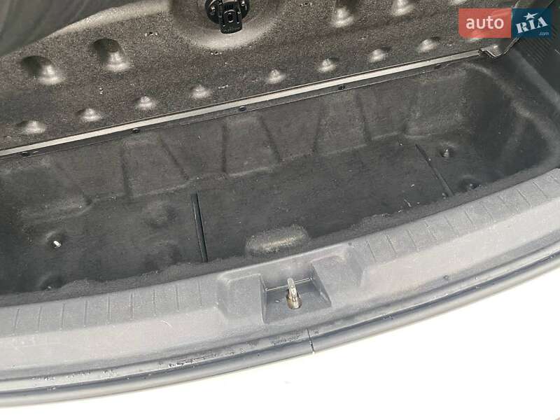 Позашляховик / Кросовер Dodge Journey 2010 в Рівному