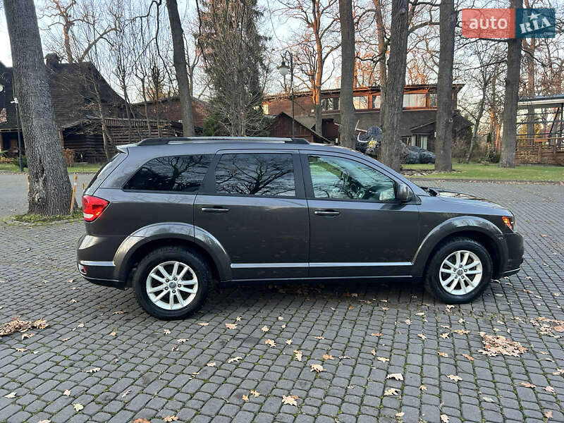 Внедорожник / Кроссовер Dodge Journey 2017 в Львове