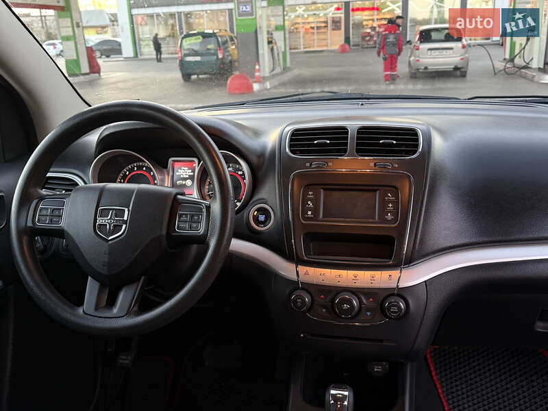 Позашляховик / Кросовер Dodge Journey 2016 в Житомирі фото 9 Позашляховик / Кросовер Dodge Journey 2016 в Житомирі