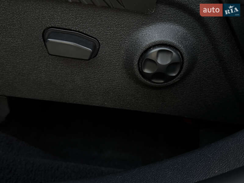 Позашляховик / Кросовер Dodge Journey 2016 в Житомирі фото 16 Позашляховик / Кросовер Dodge Journey 2016 в Житомирі