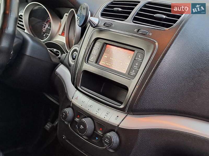 Внедорожник / Кроссовер Dodge Journey 2015 в Одессе фото 11 Внедорожник / Кроссовер Dodge Journey 2015 в Одессе