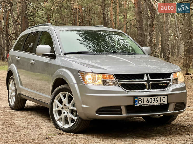 Позашляховик / Кросовер Dodge Journey 2014 в Горішніх Плавнях