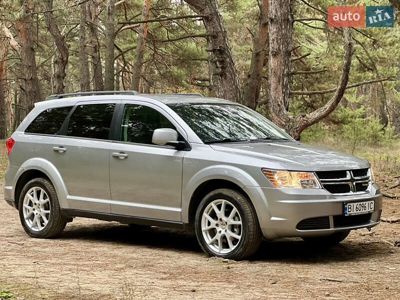 Позашляховик / Кросовер Dodge Journey 2014 в Горішніх Плавнях
