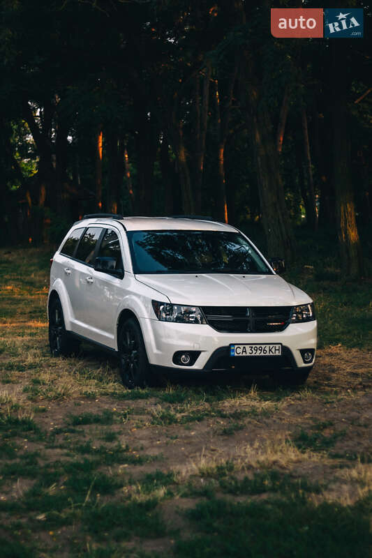 Внедорожник / Кроссовер Dodge Journey 2019 в Черкассах