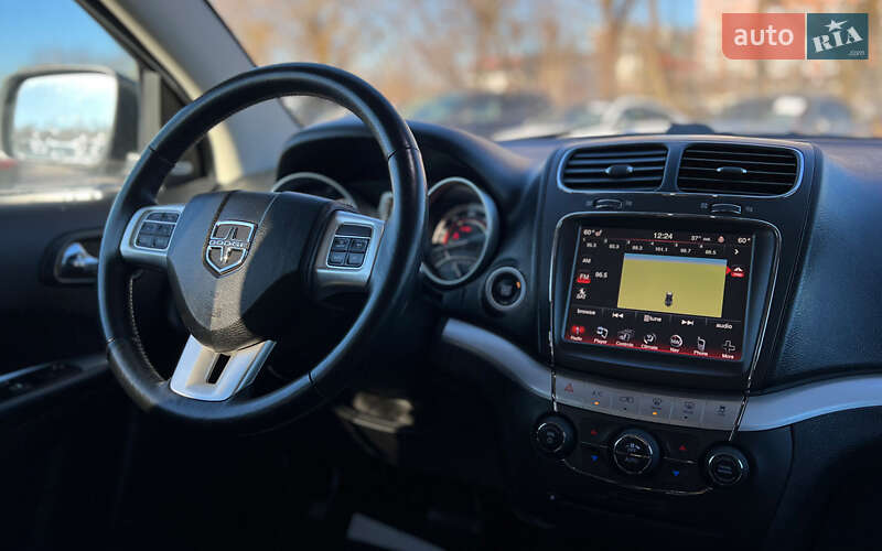 Внедорожник / Кроссовер Dodge Journey 2017 в Львове