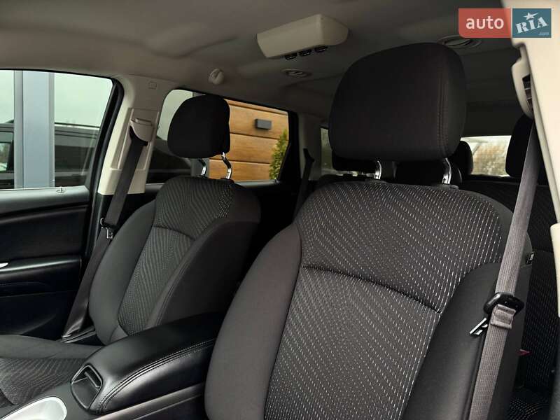 Внедорожник / Кроссовер Dodge Journey 2017 в Ровно