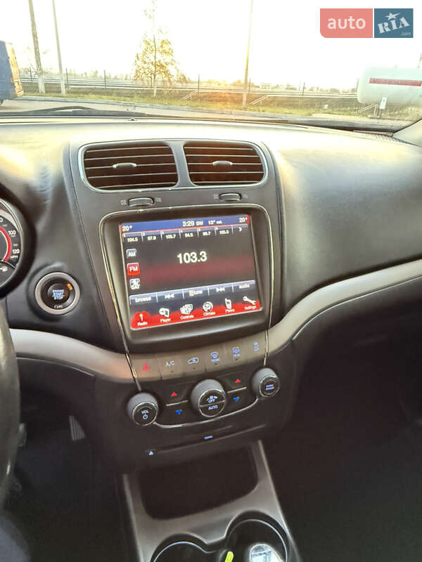 Внедорожник / Кроссовер Dodge Journey 2020 в Днепре