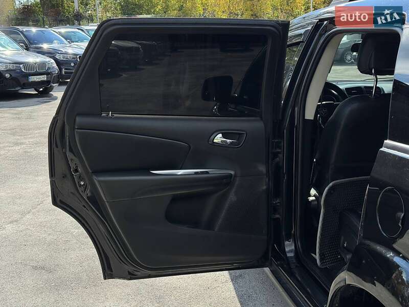 Внедорожник / Кроссовер Dodge Journey 2016 в Каменец-Подольском