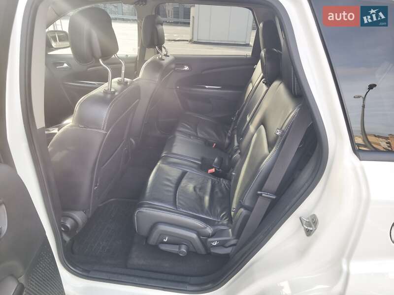 Позашляховик / Кросовер Dodge Journey 2018 в Києві