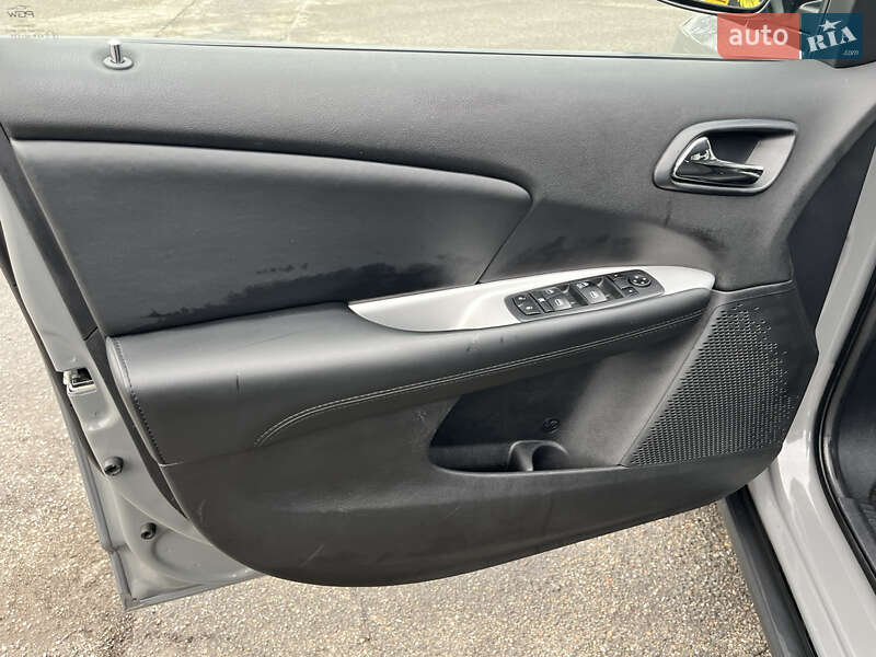 Внедорожник / Кроссовер Dodge Journey 2020 в Василькове