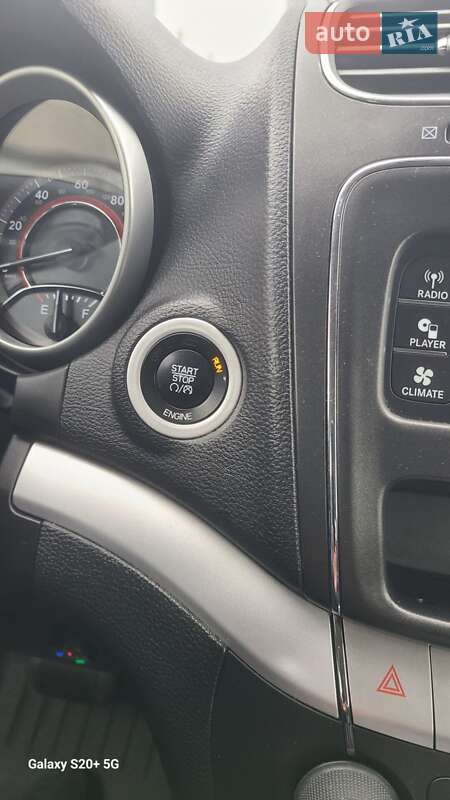 Позашляховик / Кросовер Dodge Journey 2013 в Києві