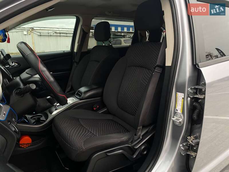 Внедорожник / Кроссовер Dodge Journey 2018 в Киеве