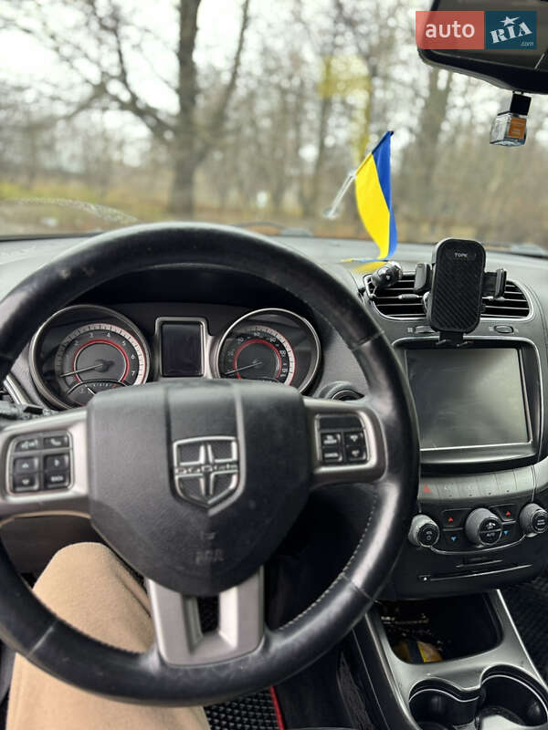 Позашляховик / Кросовер Dodge Journey 2015 в Хмельницькому фото 10 Позашляховик / Кросовер Dodge Journey 2015 в Хмельницькому